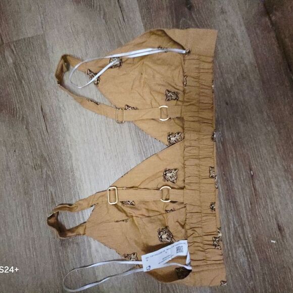 Leopard Print Tan Crop Top - Picture 3 of 7